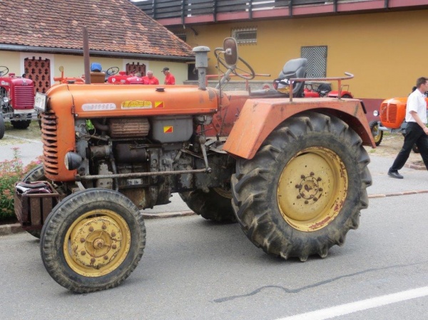 Schwarzautaler Traktorrallye